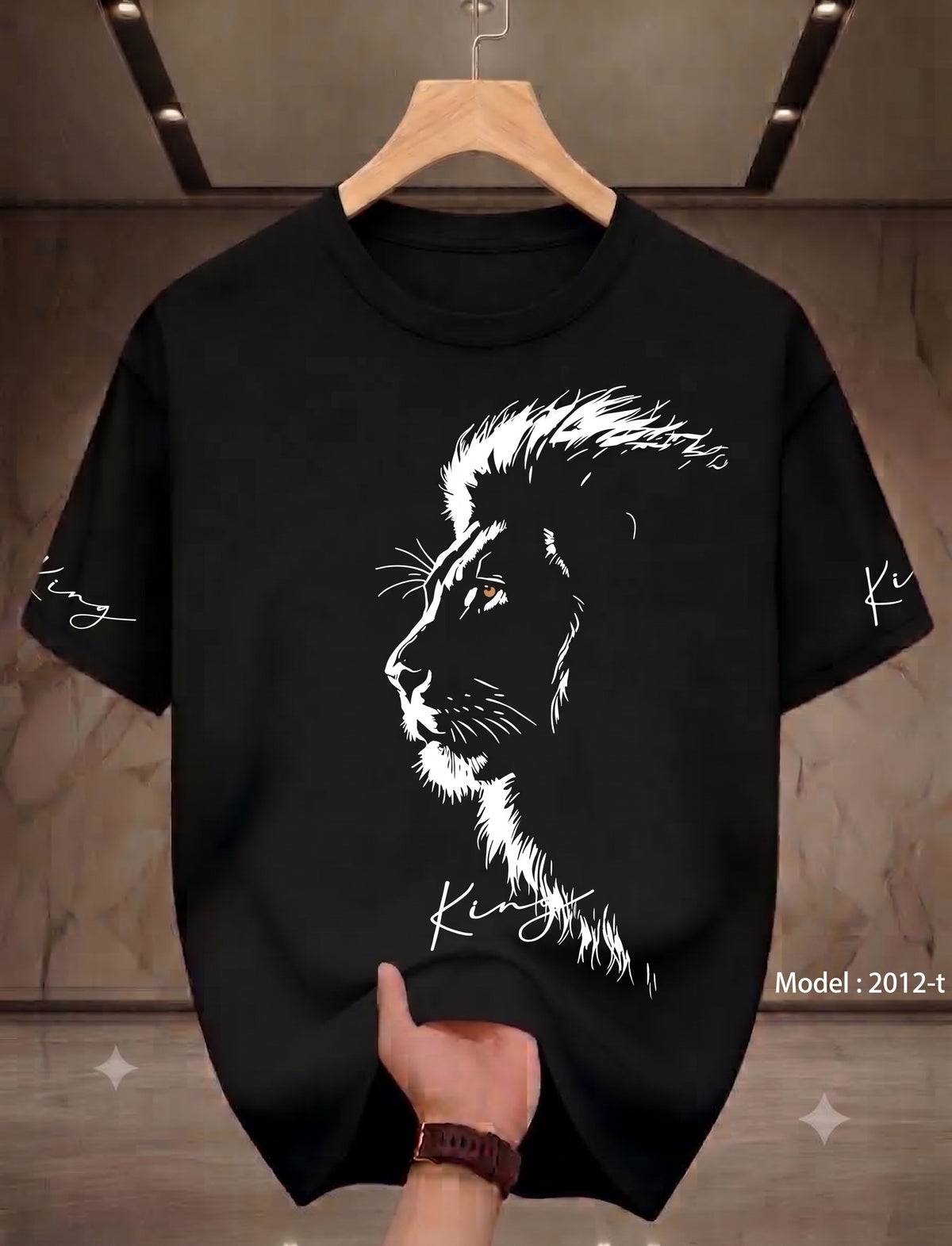 T-SHIRT BRAND FAST PRINT - Minimalist Lion "King" Black Graphic Tee