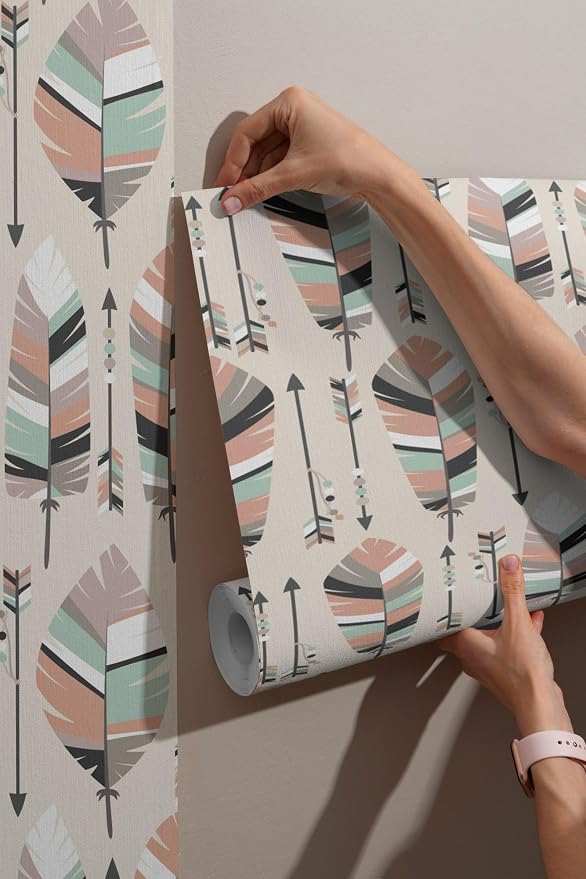 Seamless Boho-style fabric wallpaper with arrows and feathers, covering up to 4.2m x 3m, with adhesive and smoothing tool