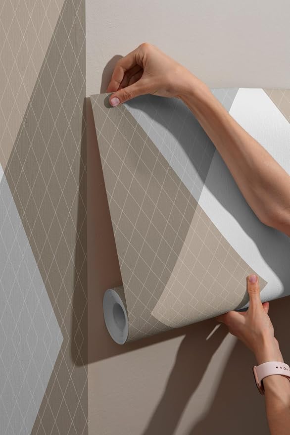 seamless aesthetic print beige fabric wallpaper, covering up to 4.2m x 3m, with adhesive and smoothing tool.
