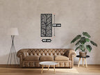 Wooden wall art with a tree trunk design, decorative piece measuring 80 x 40 cm.